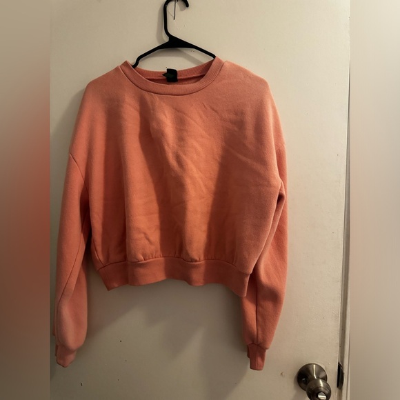 Clothes - Picture 3 of 3